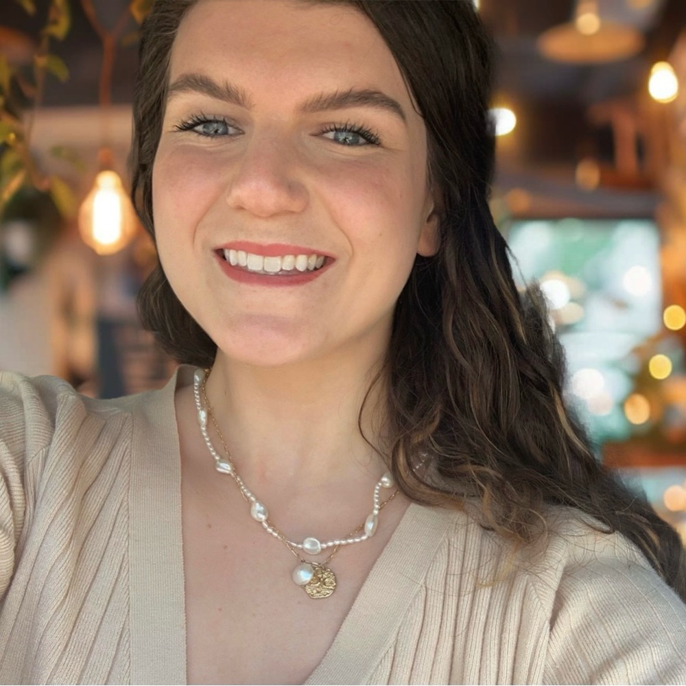 Meet your Posher, Lau